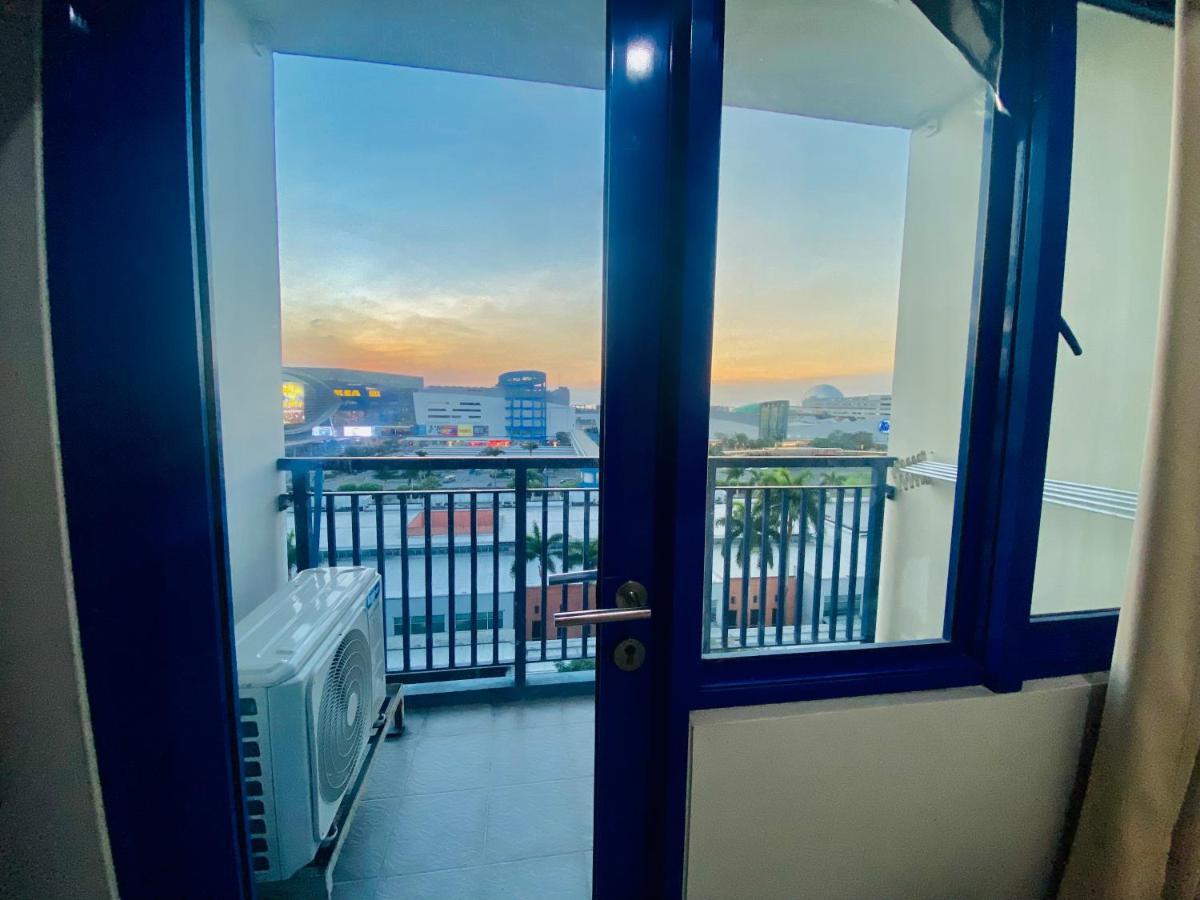 Azenith Staycation At Sea Residences Moa Pasay Exterior photo