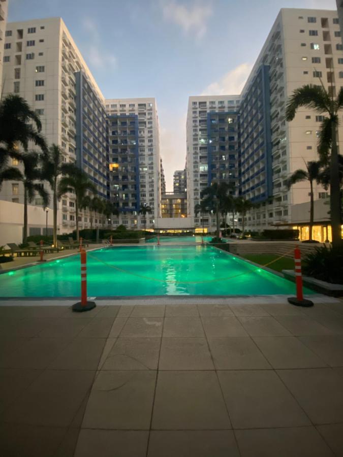 Azenith Staycation At Sea Residences Moa Pasay Exterior photo